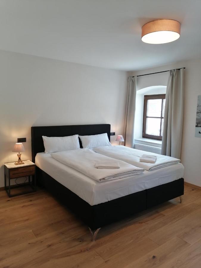 Hotelgasthof Kirchenwirt Schierling Luaran gambar